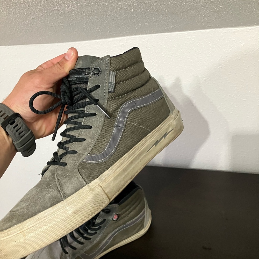 DEFCON Vans